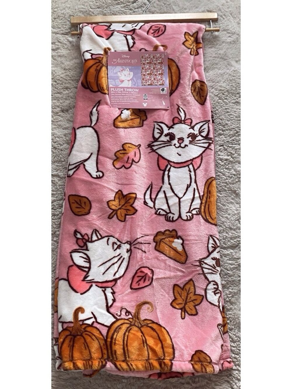 Disney Aristocats Marie Autumn Fall Pumpkins Soft Throw Blanket 50"x70" Pink NEW